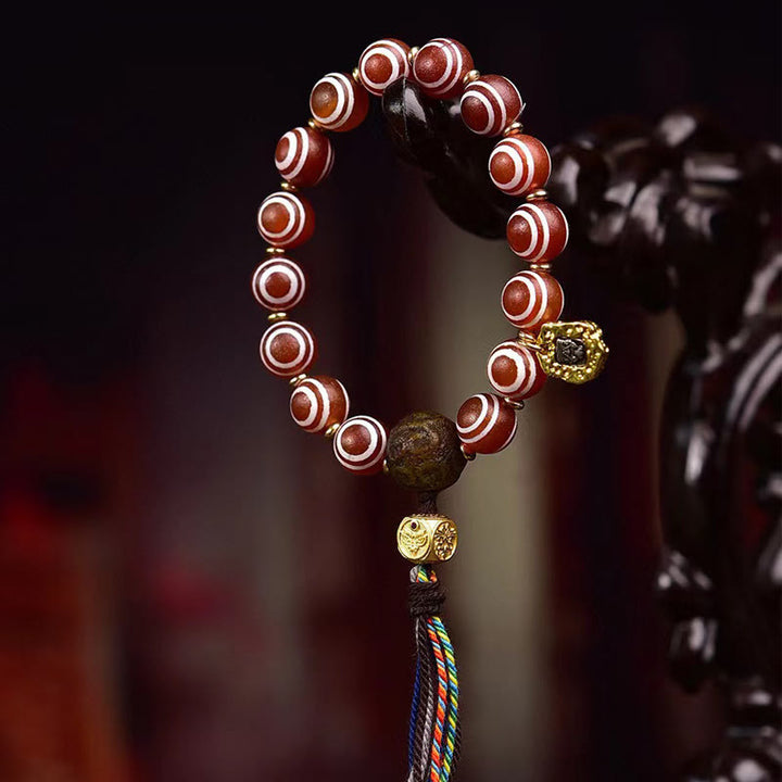 Pulsera de confianza de ágata roja tibetana con zakiram y Buddha Stones