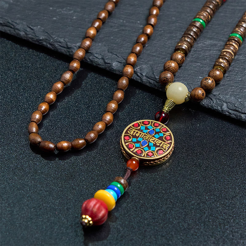 Collar con colgante de equilibrio de cuentas de cobre con mantra brillante de madera de Schima, cáscara de coco tibetano, hecho a mano, con Buddha Stones