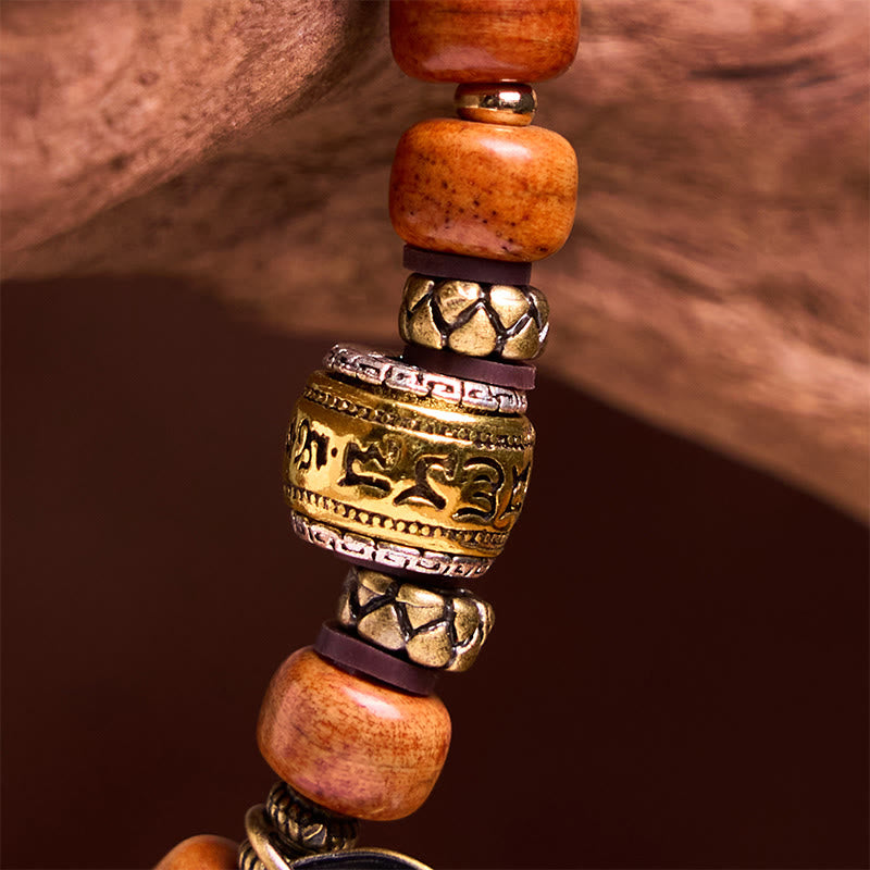 Pulsera de protección de la suerte con cuentas de hueso de camello tibetano natural de Buddha Stones, OM, en sánscrito