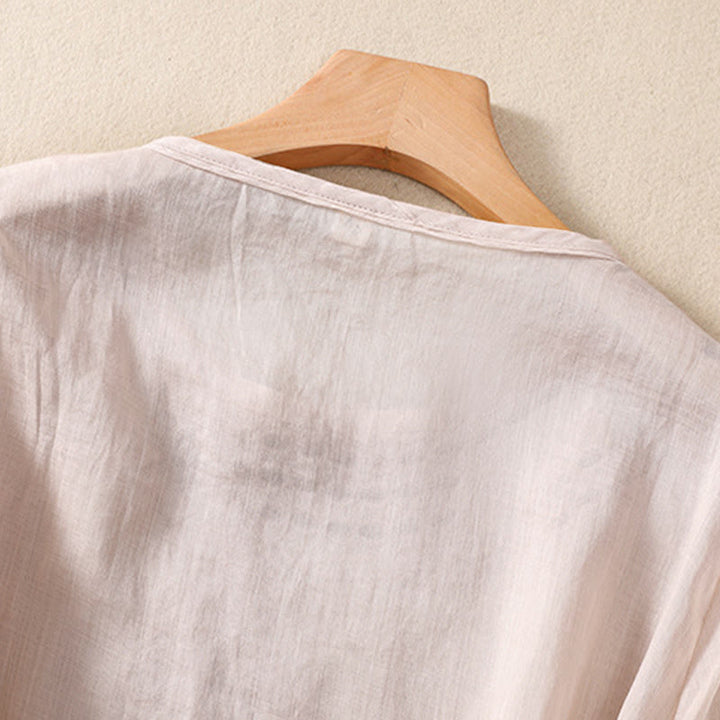 Camisa de lino y algodón de media manga con diseño hueco y cuello redondo para mujer de Buddha Stones