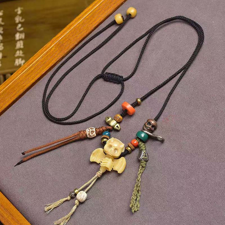 Collar con colgante de cuerda "Nuevo Comienzo" con calavera tibetana y Buddha Stones, "El Señor del Bosque Cadáver" - El Señor de las Alas del Bosque Cadáver - image 6