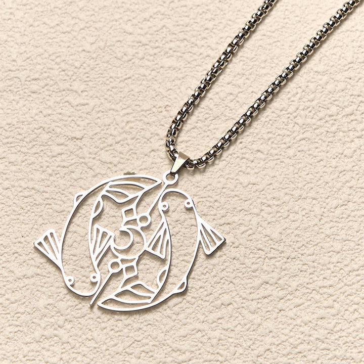 Buddha Stones Colgante de acero inoxidable con diseño hueco de pez koi vintage - image 2