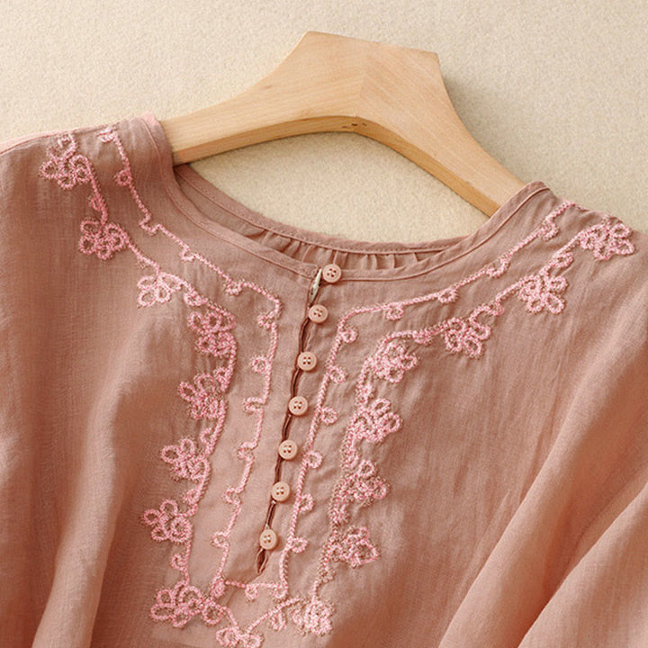 Camisa informal de media manga con diseño de hebilla de rana y diseño sencillo de Buddha Stones para mujer - image 2