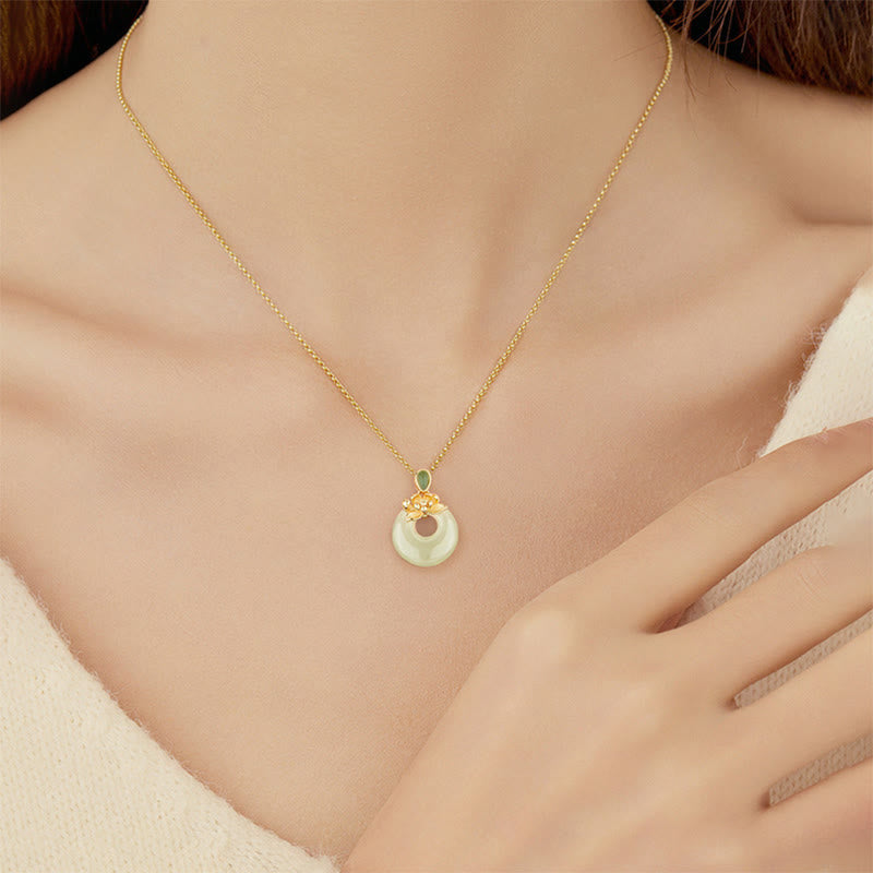 Collar con colgante de loto de la suerte de jade hetiano bañado en oro y plata de ley 925 con Buddha Stones - image 3