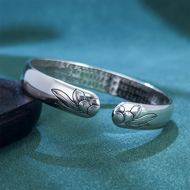 Pulsera ajustable abierta de cobre con diseño de loto y sutra del corazón de Buddha Stones - image 3