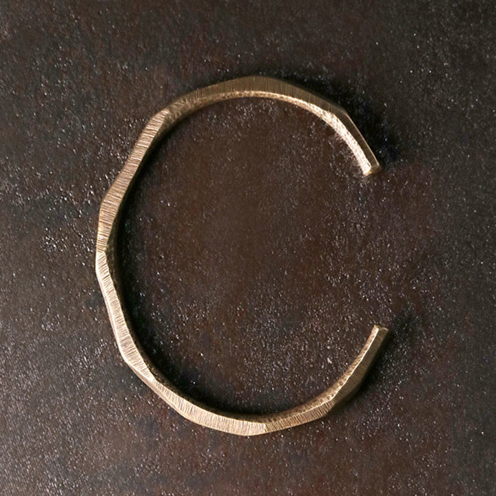 Pulsera de cobre y latón con Buddha Stones pulidas a mano, abierta, para el autocuidado - image 1