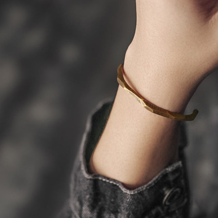 Pulsera de cobre y latón con Buddha Stones pulidas a mano, abierta, para el autocuidado - image 9