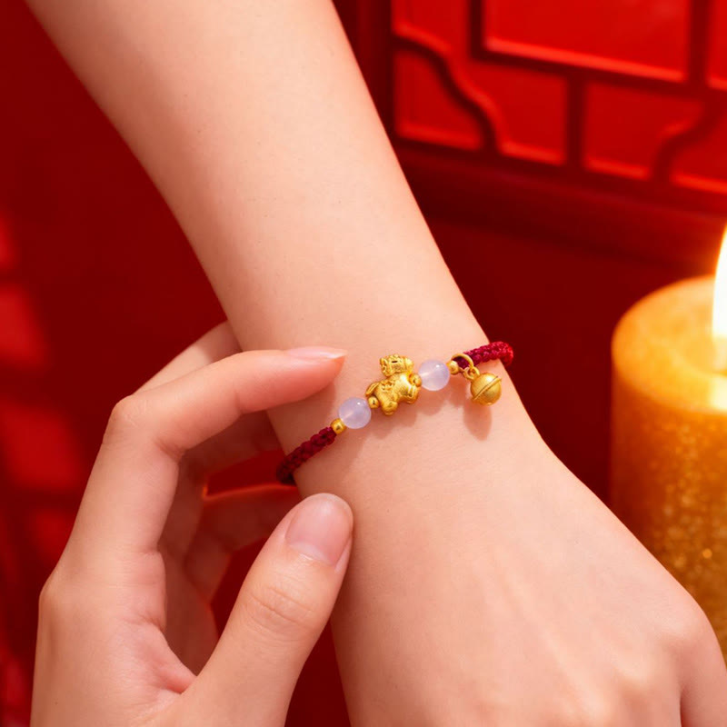 Pulsera trenzada con Buddha Stones, Año del Caballo, hilo rojo y ágata blanca - image 4