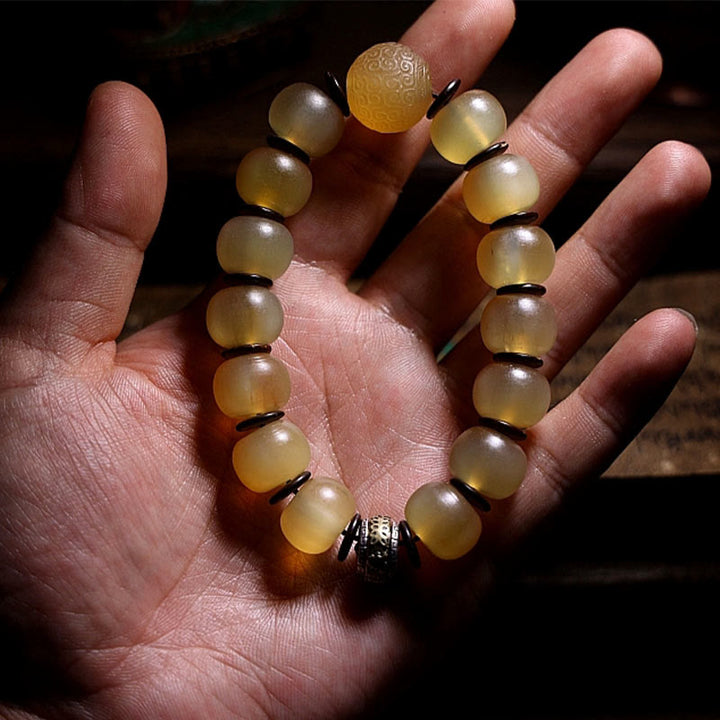 Pulsera auspiciosa hecha a mano con Buddha Stones , cuerno de oveja tibetano, Om Mani Padme Hum