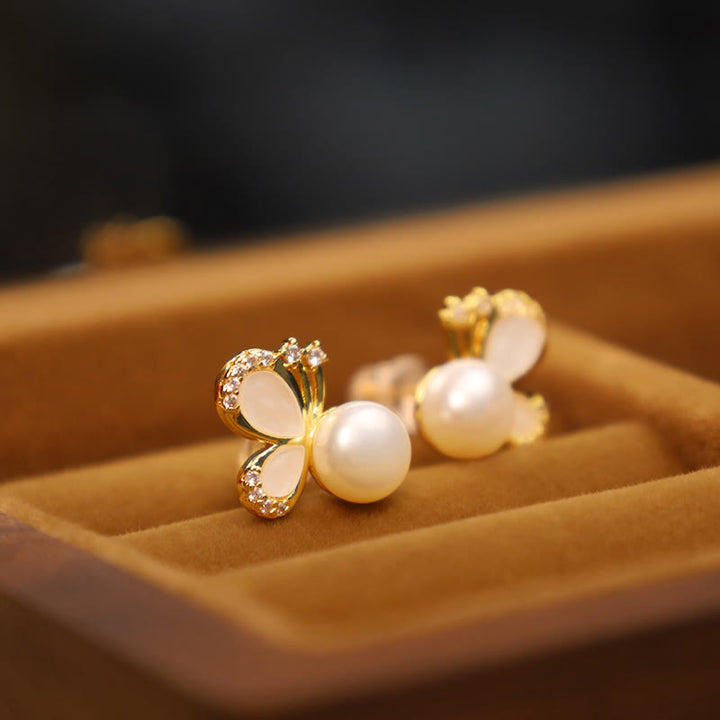 Pendientes de tuerca curativos con Buddha Stones, postes de plata de ley 925, cobre chapado en oro de 18 quilates, perlas naturales, mariposa y circonita