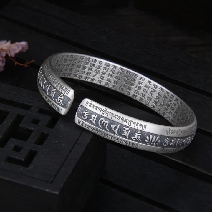 Pulsera de plata de ley 999 con diseño de corazón de Om Mani Padme Hum Sutra Lotus Peace