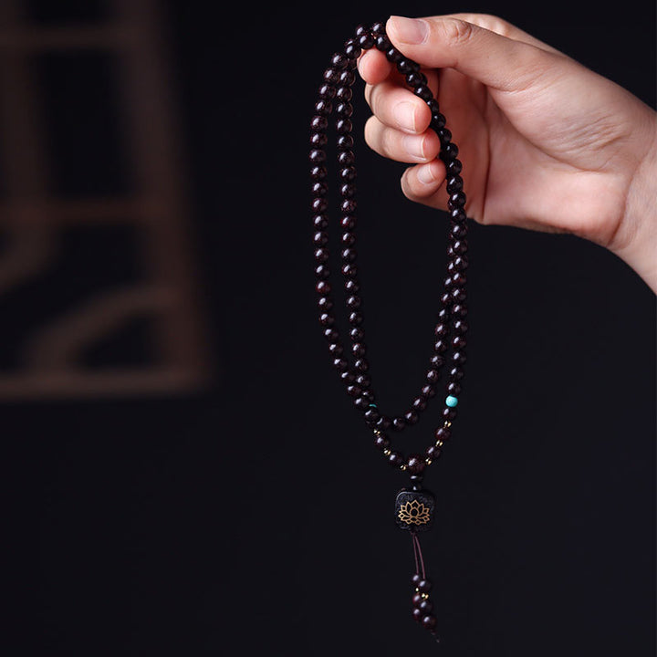 Buddha Stones 108 cuentas Mala tibetanas hoja pequeña sándalo rojo pulsera de equilibrio de loto