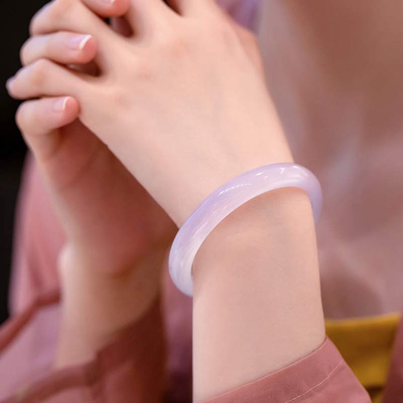 Brazalete de pulsera positiva de armonía de calcedonia natural con Buddha Stones