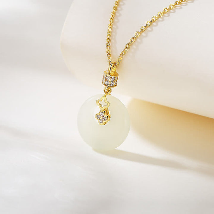 Colgante de plata de ley 925 con moneda de jade blanco hetiano, flor, hebilla de la paz, suerte