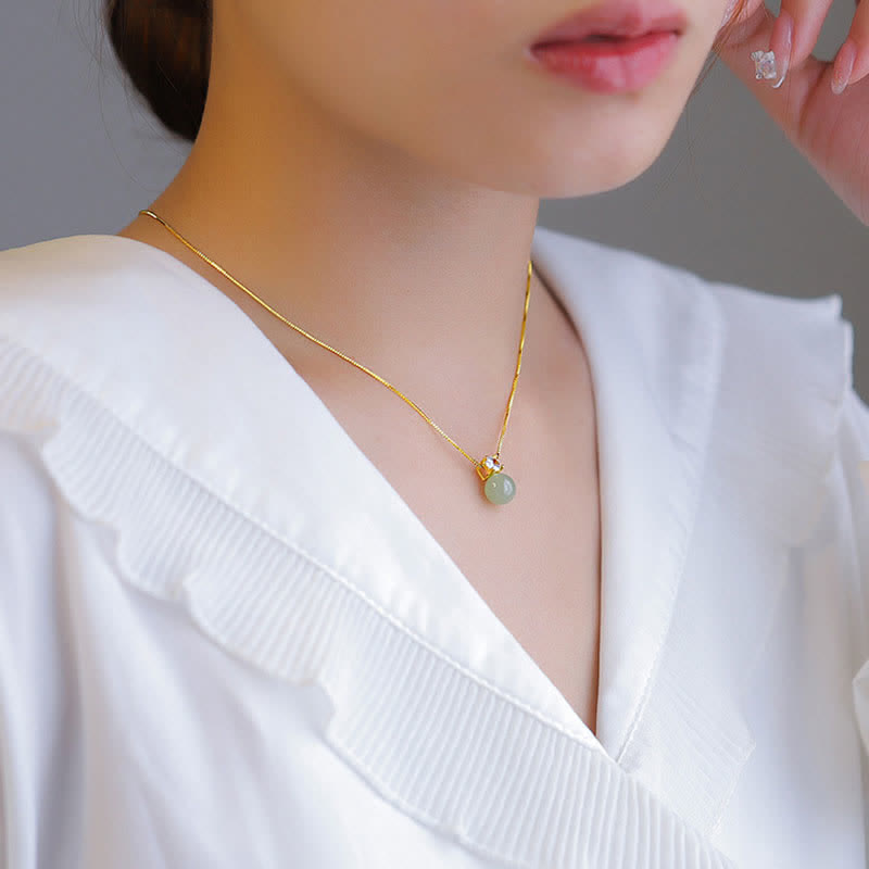 Colgante de collar de cadena de prosperidad de jade con cuentas de la suerte de Buddha Stones