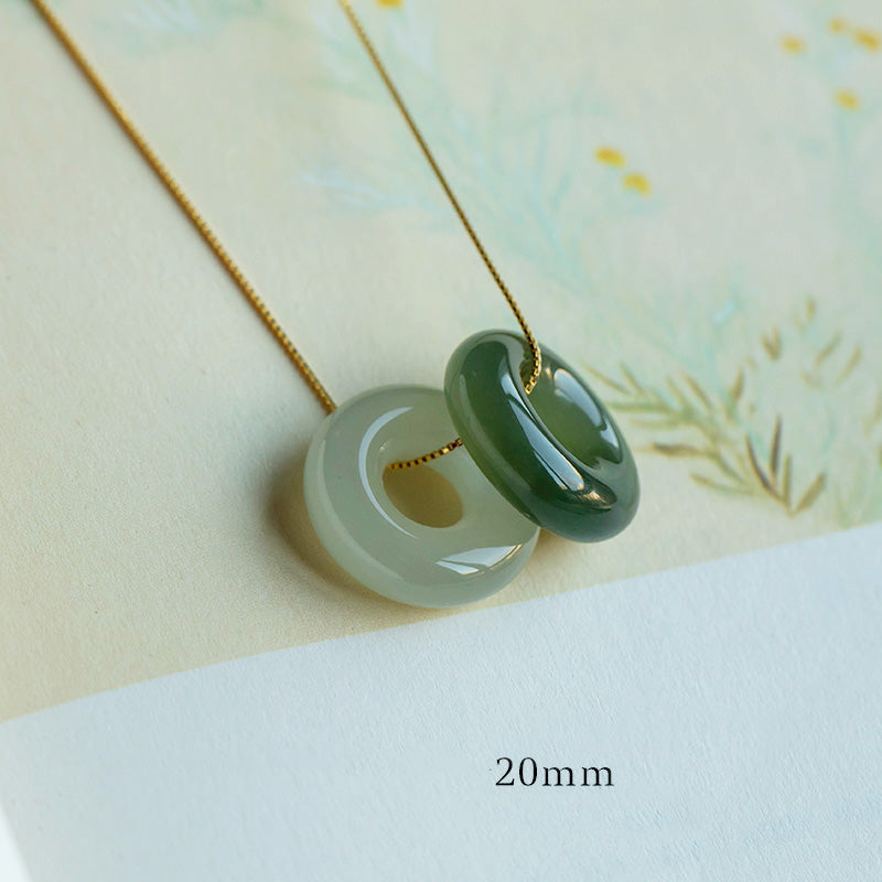 Buddha Stones Natural redondo Jade paz hebilla suerte abundancia collar colgante