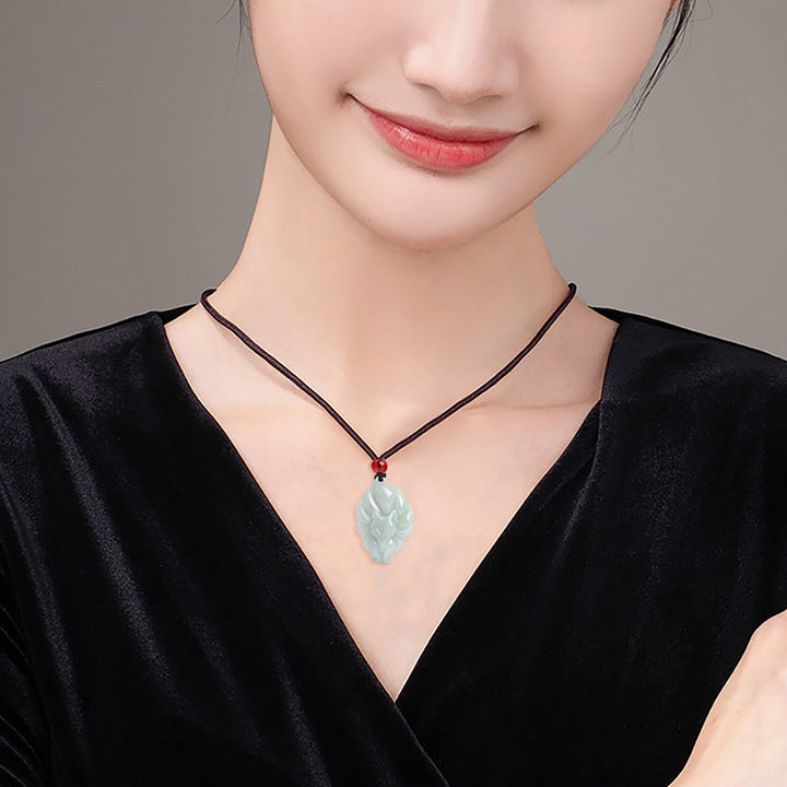 Colgante de collar de prosperidad de la suerte de zorro de nueve colas de jade natural con Buddha Stones