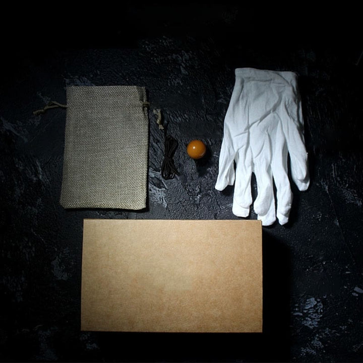 Pulsera auspiciosa hecha a mano con Buddha Stones , cuerno de oveja tibetano, Om Mani Padme Hum