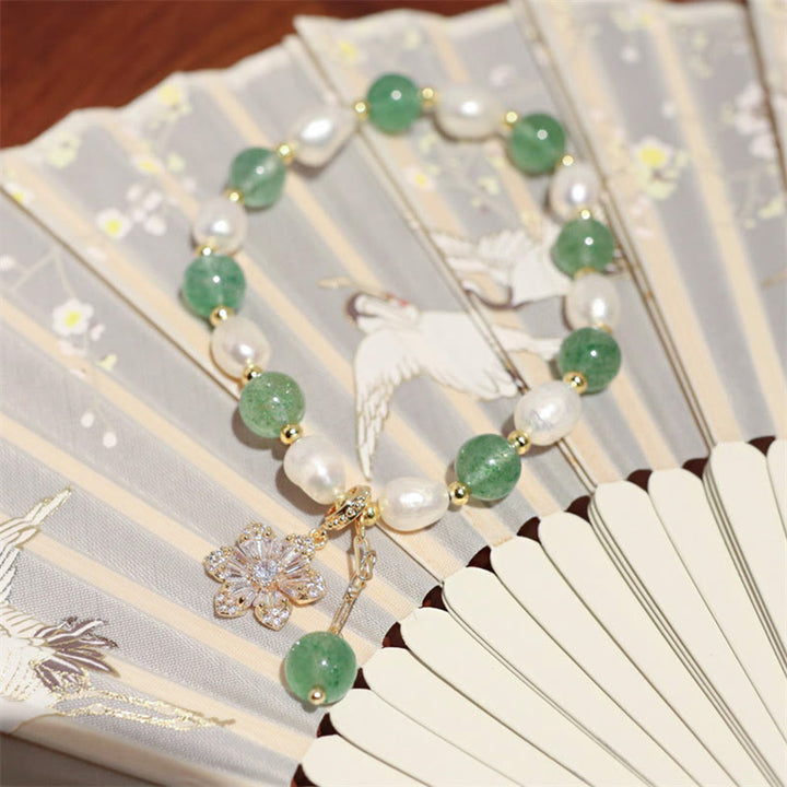 Pulsera de amor con dije de flor de perla de cuarzo fresa verde Natural con Buddha Stones