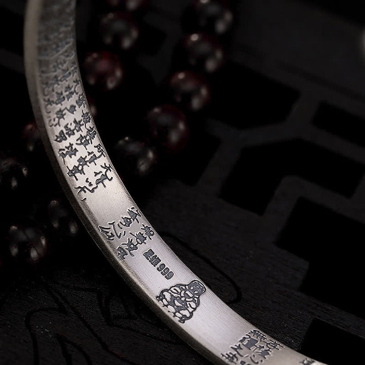 Pulsera de protección Sutra de corazón con seis palabras verdaderas de plata de ley 999 con Buddha Stones