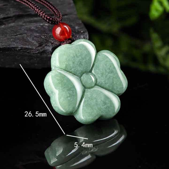 Colgante de collar de prosperidad de jade con trébol de cuatro hojas de la suerte natural con Buddha Stones