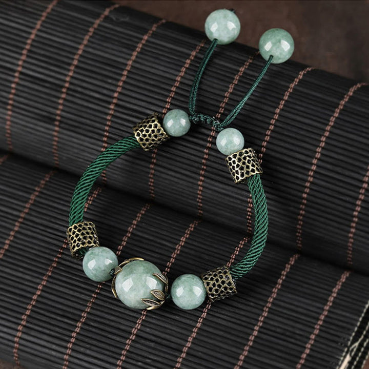 Pulsera de prosperidad con cuentas de jade de la suerte y cuerda verde hecha a mano con Buddha Stones