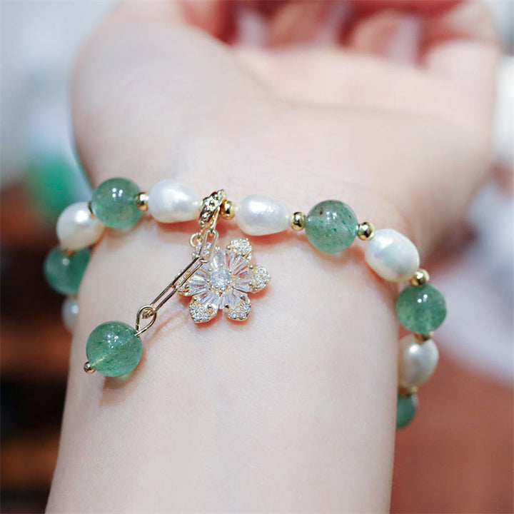 Pulsera de amor con dije de flor de perla de cuarzo fresa verde Natural con Buddha Stones