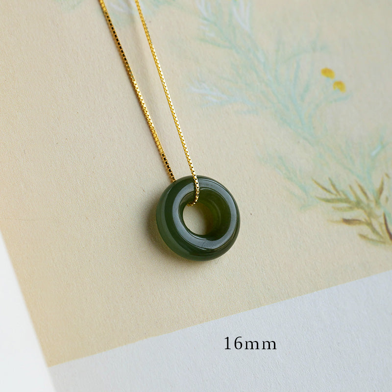 Buddha Stones Natural redondo Jade paz hebilla suerte abundancia collar colgante