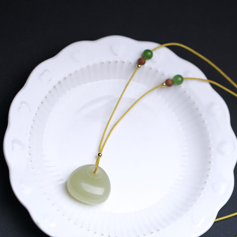 Colgante de collar de cadena de prosperidad con patrón de bolsa pequeña de jade hetiano natural