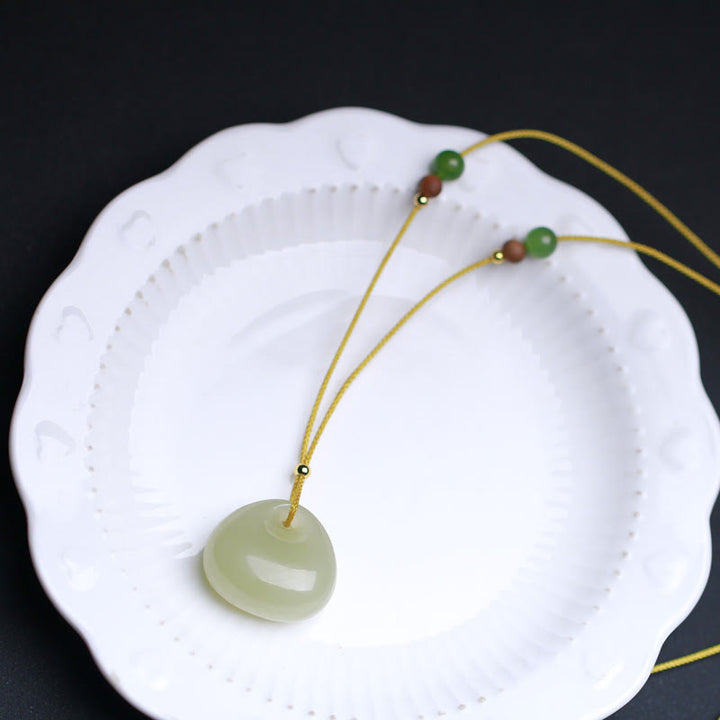 Colgante de collar de cadena de prosperidad con patrón de bolsa pequeña de jade hetiano natural