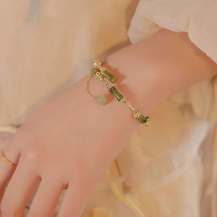 Brazalete de pulsera de la suerte con patrón de jade y bambú de Buddha Stones