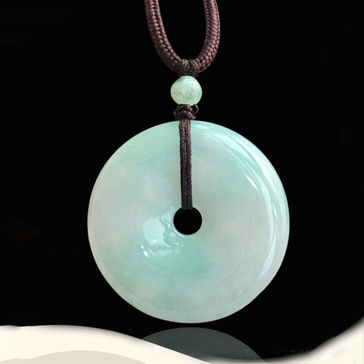 Colgante de collar de suerte con hilo de jade redondo de Buddha Stones