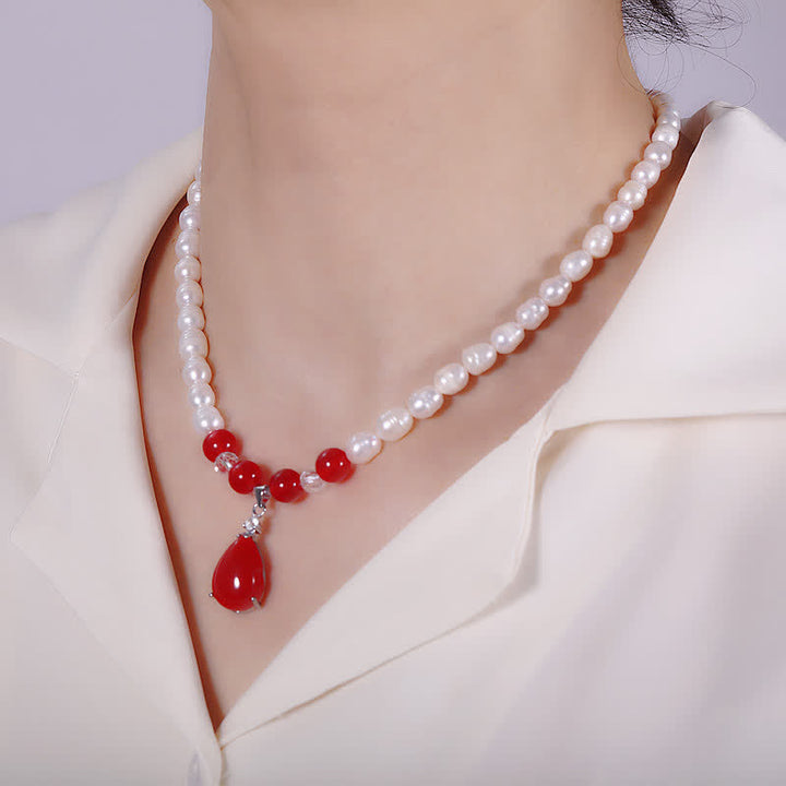 Colgante de collar de paz con cuentas de perlas y gotas de agua