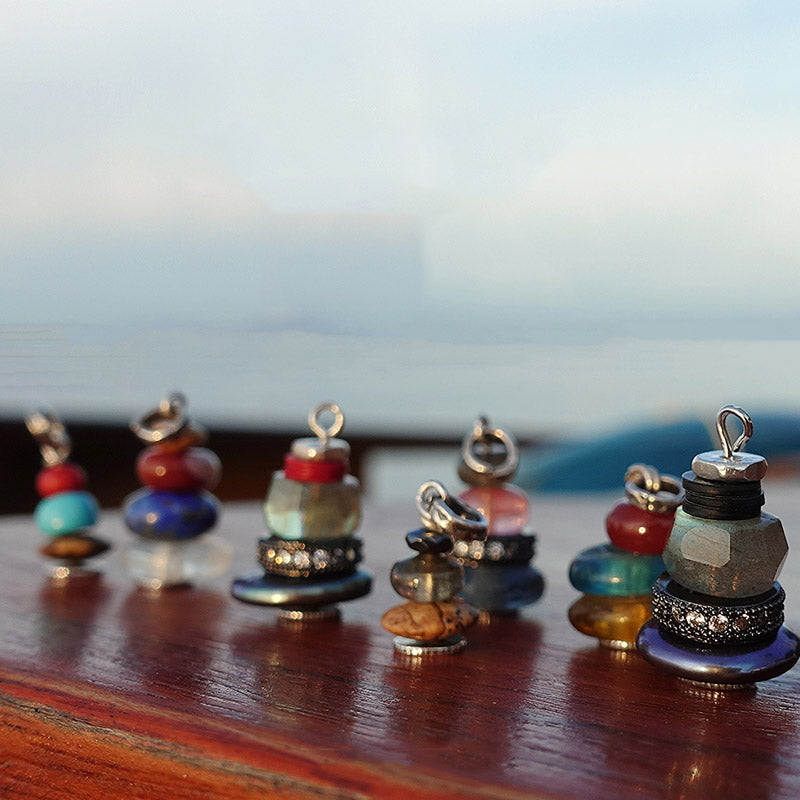 Collar con Buddha Stones Zen Cairn Labradorita con varios cristales - image 36