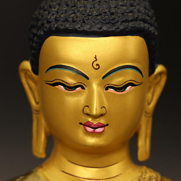 Estatua decorativa chapada en oro y cobre de la compasión del Buda de la medicina Shakyamuni