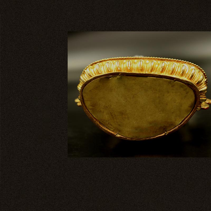 Estatua decorativa chapada en oro y cobre de la compasión del Buda de la medicina Shakyamuni