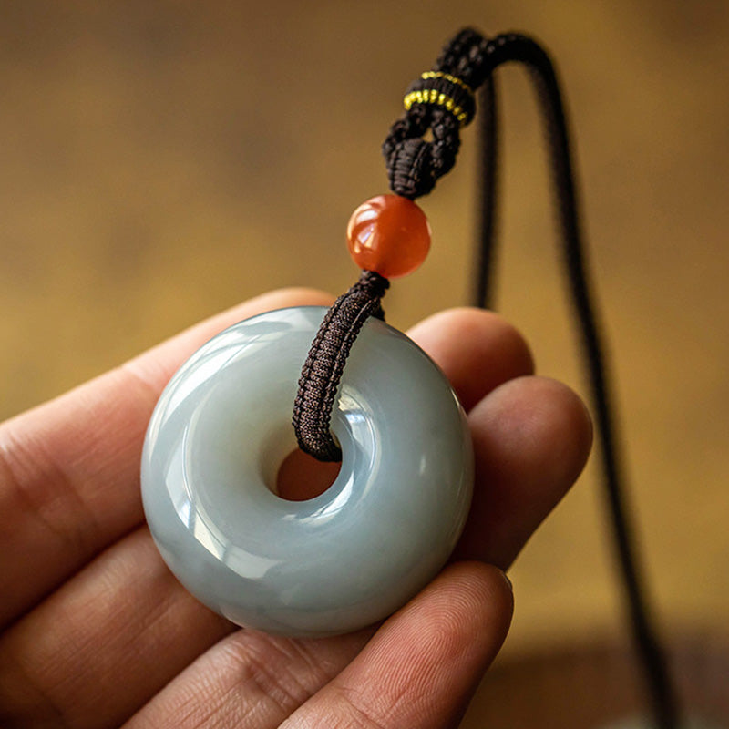 Colgante redondo natural del collar de la suerte de la hebilla de la paz del jade gris del jade