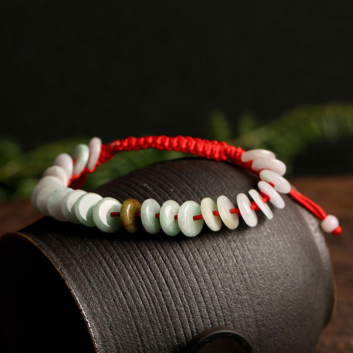 Pulsera de protección de hilo rojo de la suerte de jade redondo natural con Buddha Stones