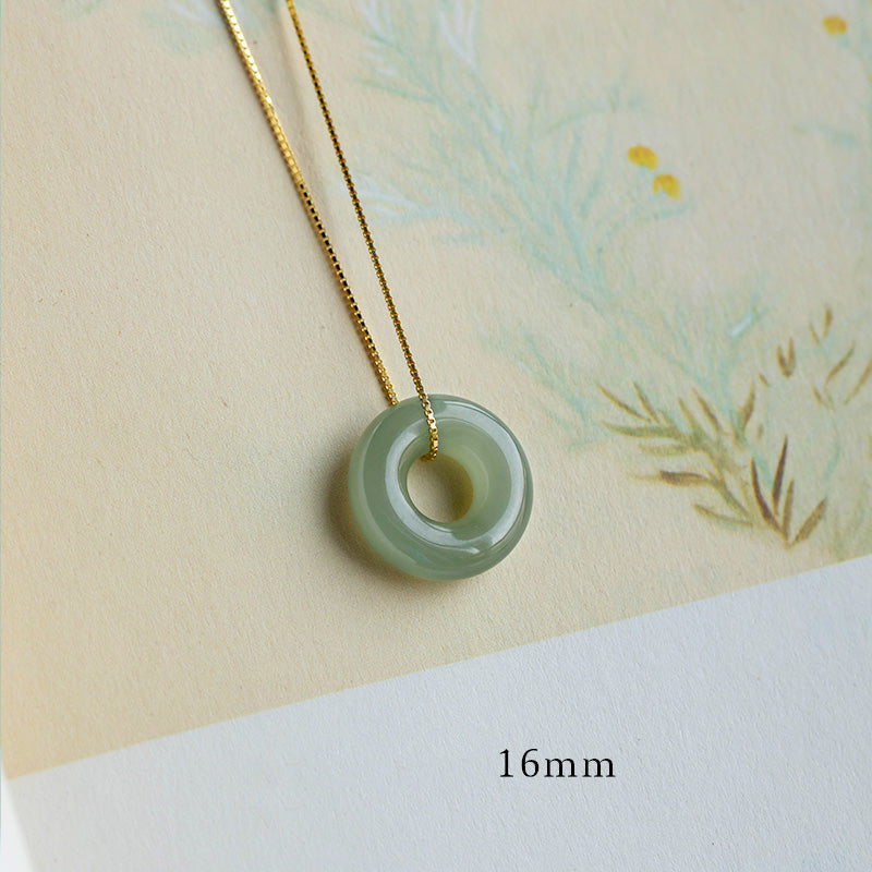 Buddha Stones Natural redondo Jade paz hebilla suerte abundancia collar colgante