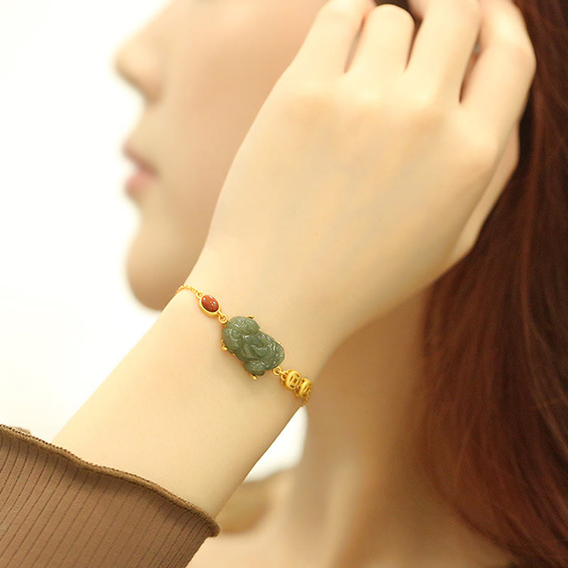 Pulsera de cadena de éxito de ágata roja con moneda de cobre PiXiu de jade cian