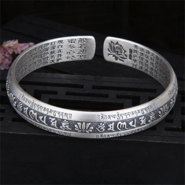 Pulsera de plata de ley 999 con diseño de corazón de Om Mani Padme Hum Sutra Lotus Peace