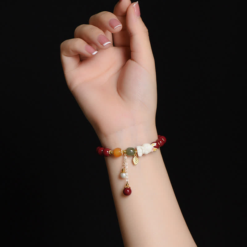 Año del Conejo Cinabrio Hetian Jade Bunny Pulsera de bendición con cuentas