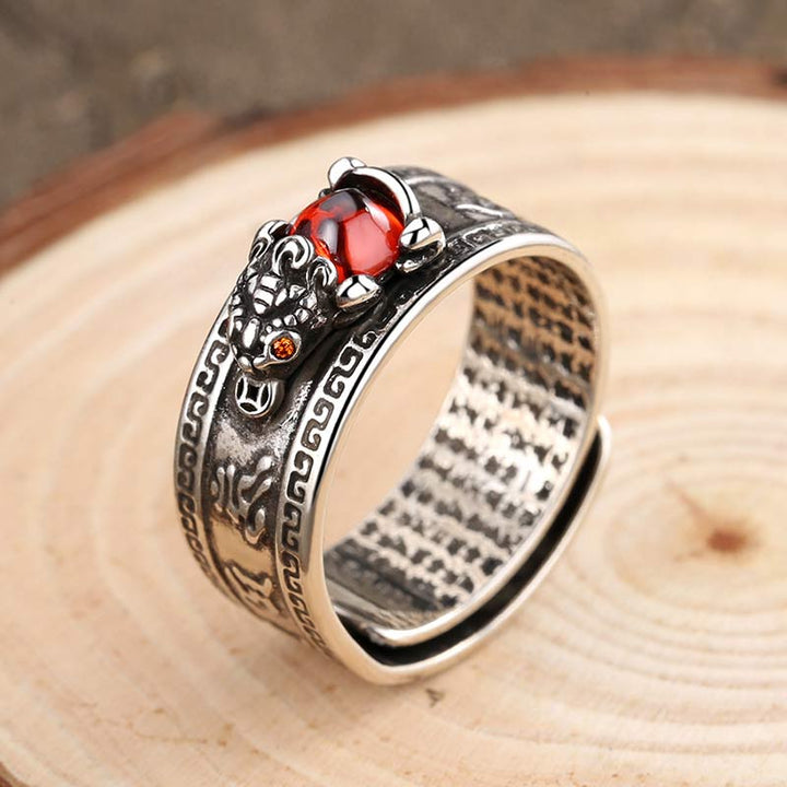 Anillo de riqueza PiXiu de ágata roja con Buddha Stones