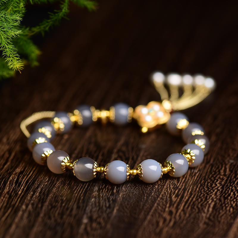 Pulsera de equilibrio con borlas y perlas de carácter Fu de ágata gris natural con Buddha Stones