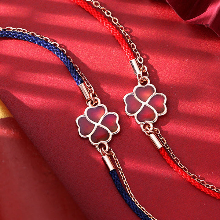 Pulsera de hilo rojo con protección de la suerte de trébol de cuatro hojas que cambia de color de plata de ley 925 con Buddha Stones