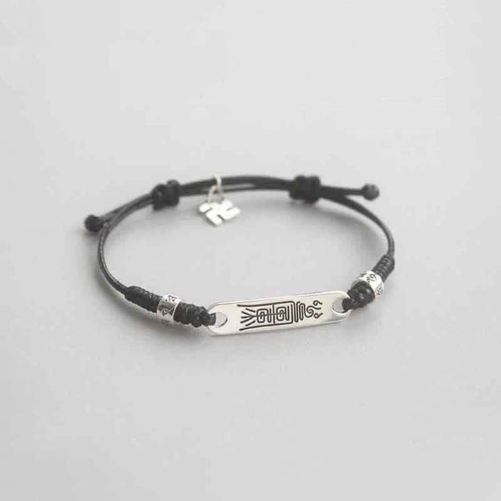 Pulsera trenzada de la fuerza de la suerte con hilo rojo de plata de ley 925 con Buddha Stones