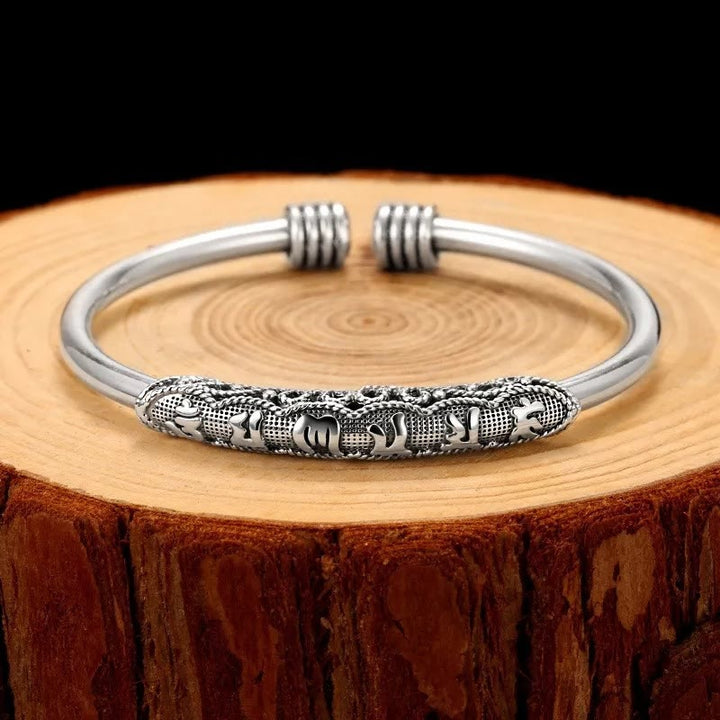 Brazalete con Buddha Stones Om Mani Padme Hum grabado en paz