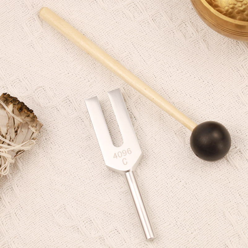Diapasón 4096HZ Diapasón de cristal de aleación de aluminio con martillo para la curación de chakras
