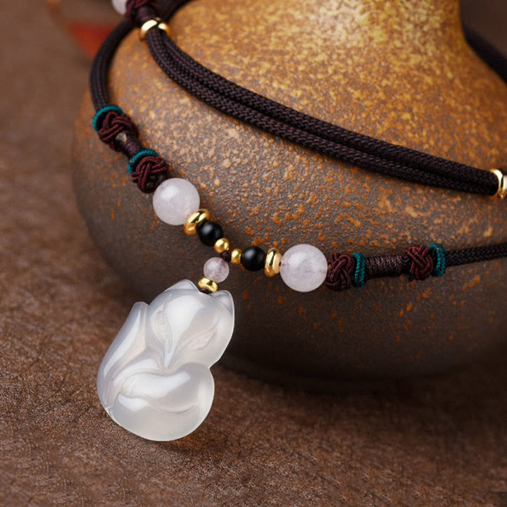 Collar con colgante de cadena de armonía con cuentas de cristal rosa de zorro de calcedonia con Buddha Stones
