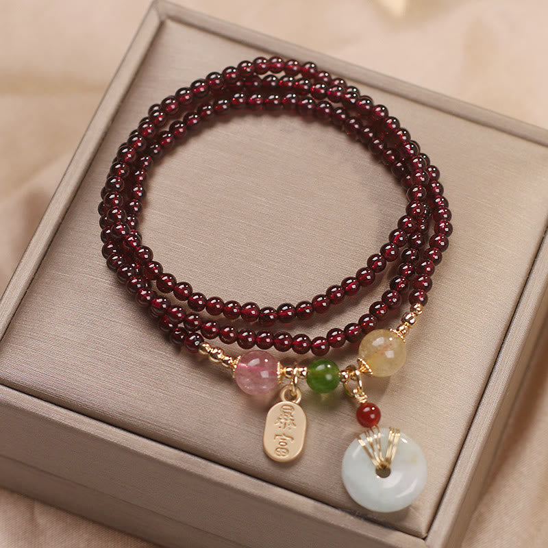Pulsera de triple envoltura con Buddha Stones, granate Natural, fresa, cristal de cuarzo, zorro, pez Koi, hebilla de la paz, protección de la fortuna